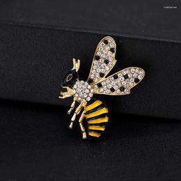 Brooches Creative Animal Insect Brooch Shiny Crystal Decoration Bee Design Pin For Men And Women Clothing Daily Wear Jewellery Gifts