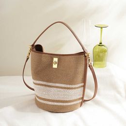 Multi functional velvet cowhide material fashionable commuting women's handbag 2024 new women's shoulder bag240511