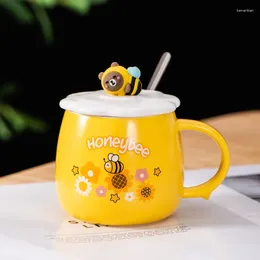 Mugs Cartoon Bee Ceramic Cup Lovely Mug Spoon Beer Of Coffee Tea Cups And Christmas Gift Drinkware Travel Go