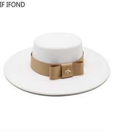 Autumn Winter French Ladies White Bownot Flat Top Fedora Hat 10CM Brim Banquet Elegant Felt Hat Wedding Dress Cap 2205245405183