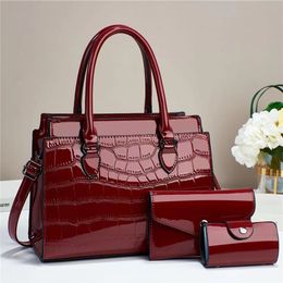 Casual Tote Sac Vintage Crocodile Pattern Patent Leather Luxury Handbags Brand Designer Large Capacity Shoulder Messenger Bag For Girls Party Cluth Bag