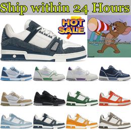 2024 Designer Shoes Flat Sneakers Trainers Embossed Casual Denim Canvas Leather White Green Red Blue Letter Luxury Platform Mens Womens High Quality
