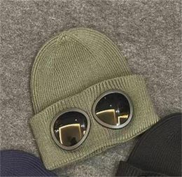 2023 Two Lens Glasses Goggles Beanies Men Knitted Hats Skull Caps Outdoor Women Winter Beanie Black Grey Bonnet Gorros9869656