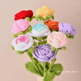 Decorative Flowers Finished Knitting Crochet Wedding Bridal Artificial Flower Bouquet Valentine's Day Gift Hand-Knitted Woven Rose