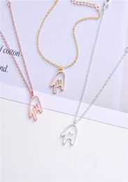 30PCS Outline Small Rock Roll Hand Gesture Bracelets Simple ASL I Love You Sign Language Palm Europe America Music Charm Chain Jew3929529