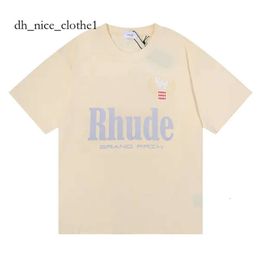 Rhude T Shirt Mens Shorts Tracksuits Designer Printing Letter Black White Grey Rainbow Colour Summer Fashion Cotton Cord Top Short Sleeve 696