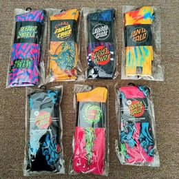 Men's Socks American Street Fashion Brand Ghost Hand Medium Tube Towel Bottom Cotton Socks High Rubber Band Skateboard Sports Socks M8v0