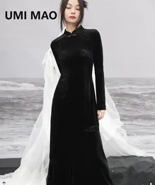 Casual Dresses UMI MAO Dark Vintage Mock Neck Velvet Dress With A Slender Waist Simple And Versatile Autumn Long Femme Y2K