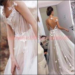 Elegant Country Backless Beach Wedding Dresses With Butterfly A-Line 2020 Garden Tulle Arabic Wedding Gowns For Bride African Plus Size 281i