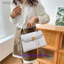 High Quality Handmade Kelyys Original Designer Bag Hremms Womens Bag 2024 New Simple and Fashionable Crocodile Pattern with Real Logo