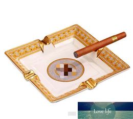 Quality New Cigar Ivory Porcelain Ceramic Ashtray European Style Gifts Fashion Home Decoration Living Room Supplies Creative Decoration