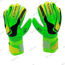 MAICCA Sports Gloves Goalkeeper Gloves Soccer Professional Kids Children Football Finger Protection Soccer Football Latex Goalie Gloves 819