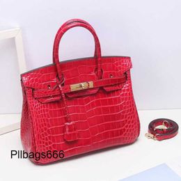 Designer Handbags Womens Bag Hot Sale Crocodile Pattern Bag Leather New Large Capacity Handbag Simple Atmosphere Shoulder Women