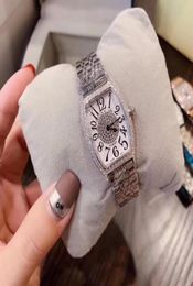 Orologi del marchio di buona qualità della moda MEN039S Tonneau Crystal in acciaio inossidabile orologio da polso da polso da polso Muller FM056139001