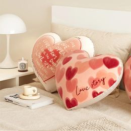 Pillow Plush Car Seat Elegant S Aesthetic Outdoor Garden Chairs Bedroom Sofa Heart Sleeping Coussin Chaise Decoration
