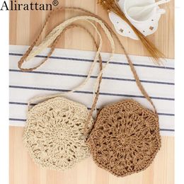 Shoulder Bags Alirattan Summer Hollow Out Beach Bag For Women Fashion Woven Vacation Paper Straw Messenger Travel Shopping