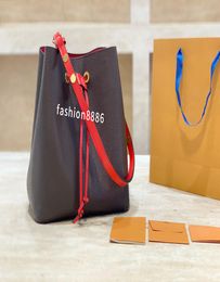 2style 26cm red middle Fashion classic Bucket wallet shoulder bag womens design Crossbody high quality handbag purse4722703