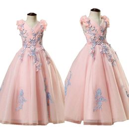 Pink And Blue Girls Pageant Dresses Hand Made Flowers Applique Beaded V-neck Cap Sleeve Piping Flower Girl Dresses Toddler Special Occa 318J