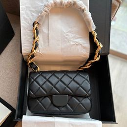 10A Fashion Leather Chain Underarm Bag Gold Messenger Bags Top Pocket Handbag Women Shoulder Bags Thick Hardware Quality Buckle Flap Zi Ekvm