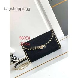 Top Flap Litchi Event Shoulder New Cowhide Vo Small Crossbody Bags Leather Lady Bag Rock Layer Purse Stud 2024 Pattern Vallenteno Square Rivet Versatile 86NE