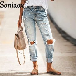 Women Fashion Mid Waist Boyfriend Big Ripped Hole Jeans Casual High Street Denim Pants Ladies Sexy Vintage Pencil 240423