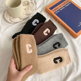 Men's Socks 21fw Wool Socks Childrens Mid Tube Embroidered Letter c Same Style Warm Thickened Socks Instagram Trend Jf48