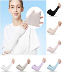 Outdoor Sports Fashion Ice Silk Sleeve Ice Cool Breathing Sunsn Sleeve Summer Gloves for Men Women Riding Training Arm Warmers2056955