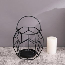 Candle Holders Retro Wrought Iron Hollow Holder Metal Lamp Lantern Romantic Dining Table Home Decoration