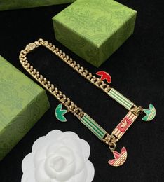 2022 New fashion vintage brass Enamel designer necklaces for charm women jewelry gift High quality5638982
