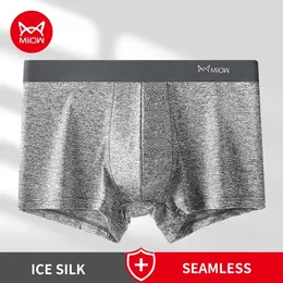 Underpants MiiOW Ice Silk Men Boxer Shorts 3A Cotton Antibacterial Crotch Male Underwear Boxers Man Seamless Breathable Men's Panties