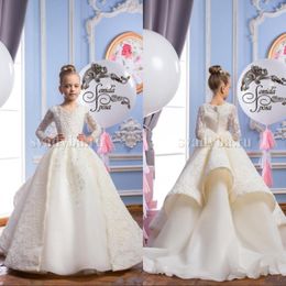 New Arrival Flower Girls Dresses Long Sleeves with Pearls Beads First Communion Dresses V Neck Lace Ball Gown Girls Pageant Gowns 288q