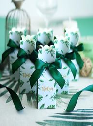 100pcslot Sen Green Leaf Fishtail Candy Box Wedding Favours And Candy Boxes Party Supplies Baby Shower Paper Chocolate Package Box5953852