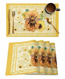Table Mats Flowers Bees Animals Honeycomb Yellow Coffee Dish Mat Kitchen Placemat Dining Rug Dinnerware 4/6pcs Pads