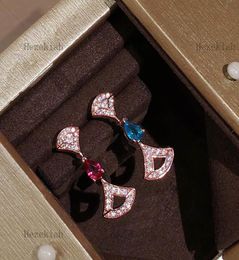 Hezekiah S925 Sterling silver fan earrings high quality Aristocratic temperament ladies earrings Prom party earrings3659093