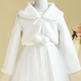 2022 White Winter Jacket Girls Kids Capes Warm Long Sleeve Wedding Flower Girl Wrap Jacket Bridal Little Girls Coat Accessories In Stoc 319e