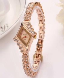 Wristwatches Fashion Luxury Women Crystal Quartz Alloy Rhombus Bracelet Watches Bangle Wrist Watch Reloj Inteligente Mujer Montre 3758231