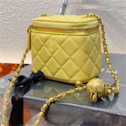 Womens Designer Top Handle Vanity Box Tote Bags Gold Metal Hardware Chain Crossbody Shoulder Cosmetic Case Luxury Handbags