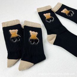 Men's Socks 22fw Designer Trendy Brand Heavy Industry Embroidered Bear Socks Mens and Womens Mid Length Pure Cotton Sports Calf Long Socks Trendy O9xr