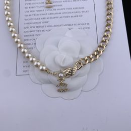 Gold Necklace Choker Womens Pendant Plated Titanium Steel Brand Letter Pearl Link Chains Designer Jewelry Wedding Gift