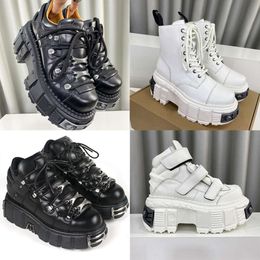 New Women Ankle Boot Leather Rock Sneakers Platform Men Boots Punk Style Metal Decoration Distressed-Effect Lace-Up Shoe 566