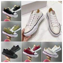 designer shoes thick soled canvas shoes low cut men's and women's versatile dissolve shoes, new summer black and white canvas shoes