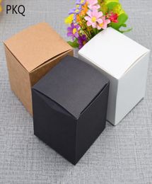 50pcs 555cm666cm 777cm888cm999cm1010110cm BlackwhiteKraft Paper Square Candy Box Hochzeitsfürfe Geschenke Geschenkbox T26706693