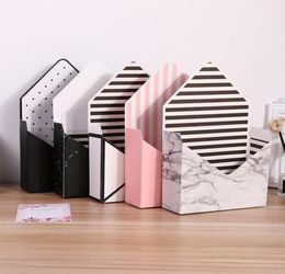 Creative Paper Box Ecofriendly White Cardboard Envelope Flower Folding Flowers Rose Soap Flower Gift Box Packaging Wedding Suppli3705199