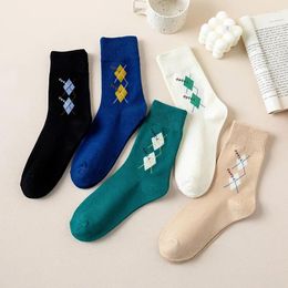 Women Socks Casual Plaid JK Japanese Style School Girls Cotton Long Fashion Harajuku Vintage Streetwear Crew