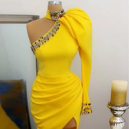 Yellow White Long Sleeve Satin Cocktail Dresses High Neck One Shoulder Crystal Slit Party Vestidos De Gala Formal Prom Gown Robe De Soi 2354