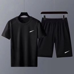 NK Men's Sportswear Tech Fleece Designer Sport Men's Women's Shorts T-Shirt Set Basketball Soccer Fiess Jogger Cool Breathable Mesh In Summer