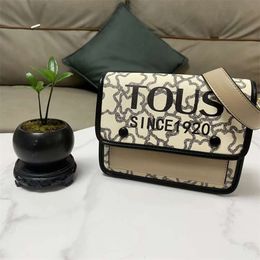 Best Selling Crossbody Bag Novel 80% Factory Wholesale Foreign Trade Little One Shoulder Womens Bag Peach Silk Fashion Advanced Letter Printing Crossbody Double Bag