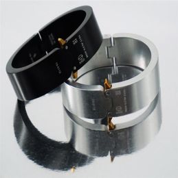 BRACELET Men Women 1017 ALYX 9SM Bracelets 11 High Quality Austria Lasered Logo Cuff Buckle Clasp Bangle6437578