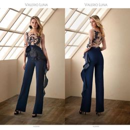 Jumpsuits 2021 Mother of the Bride Dresses Jewel Neck Pant Suits Wedding Guest Gowns Long Sleeve Lace Appliqued Mothers Groom 194Q