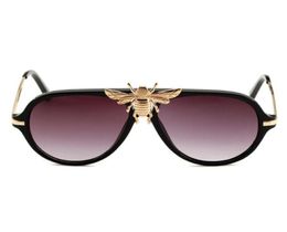 2018 New italy brand sunglasses women classic square frame western style vintage sun glasses male luxury designer shade Honey glas8766472